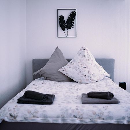 אמדן Schoenes Apartment In Der Altstadt , Kostenlose Parkplaetze In Der Naehe מראה חיצוני תמונה